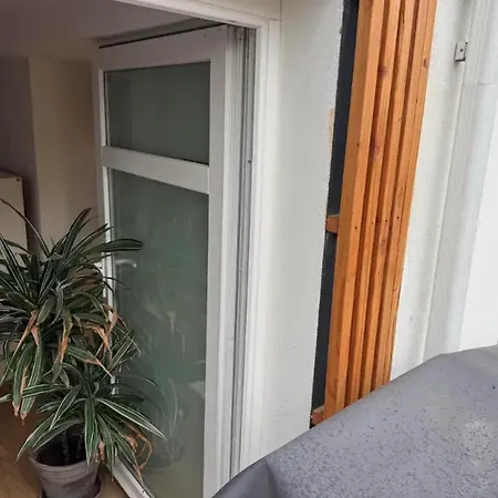 Apartment A Avec Jardin Et Terrasse *